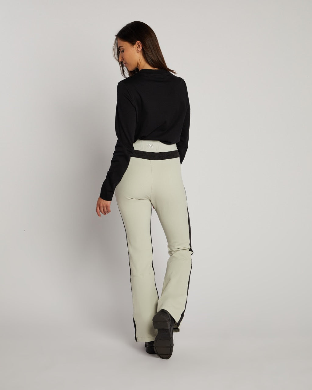 Erin Snow Women's Phia Flared Ski Pant in Bone