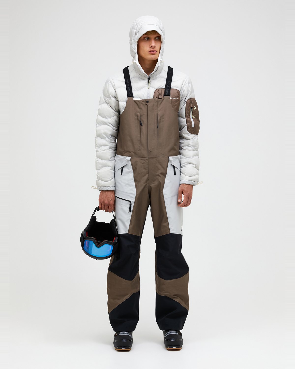 Peak Performance Men's Vertical GORE-TEX Pro 3-Layer Shell Bib Pants in Tan