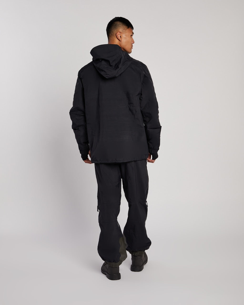 Volcom Men's TDS INF GORE-TEX Ski Jacket in Black