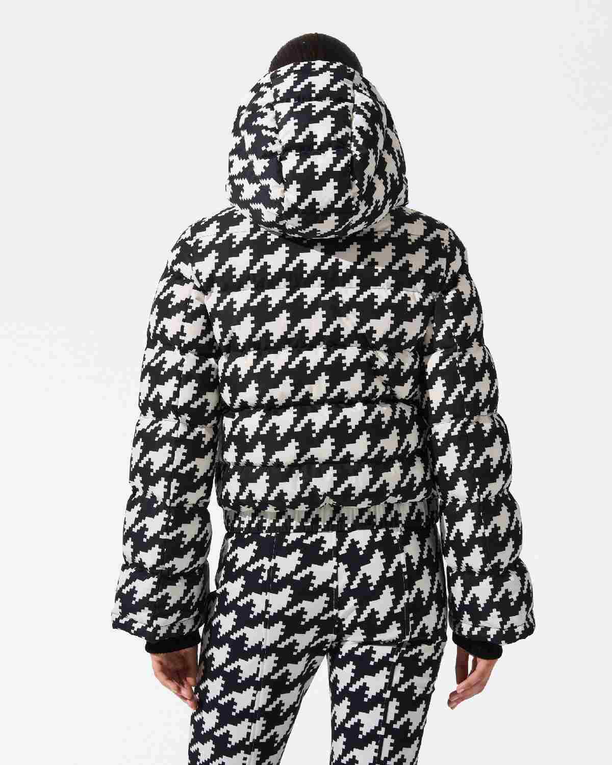 Perfect Moment Women's Houndstooth Polar Flare Ski Jacket II - Black & Snow White