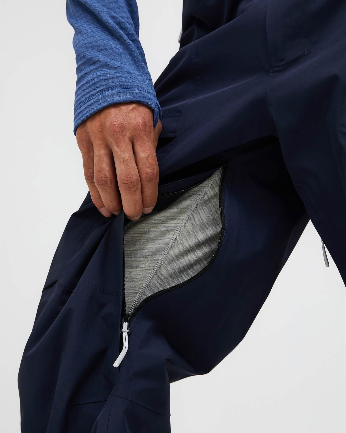 Peak Performance Men's Vertec HIPE 3-Layer Shell Pants in Blue